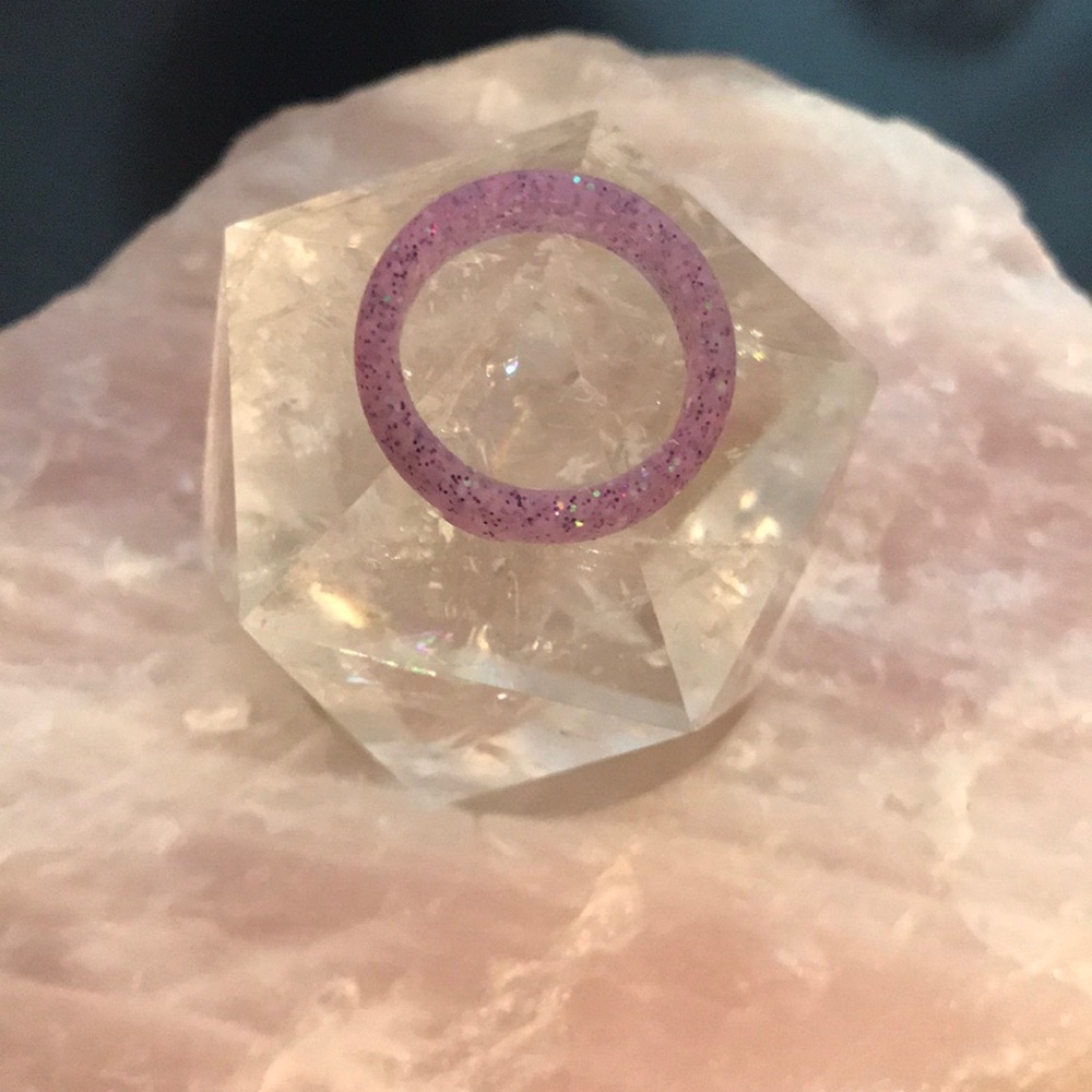 QALO ring 🦄